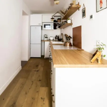 Appartamento Sublime Spacious In Menilmontant Parigi